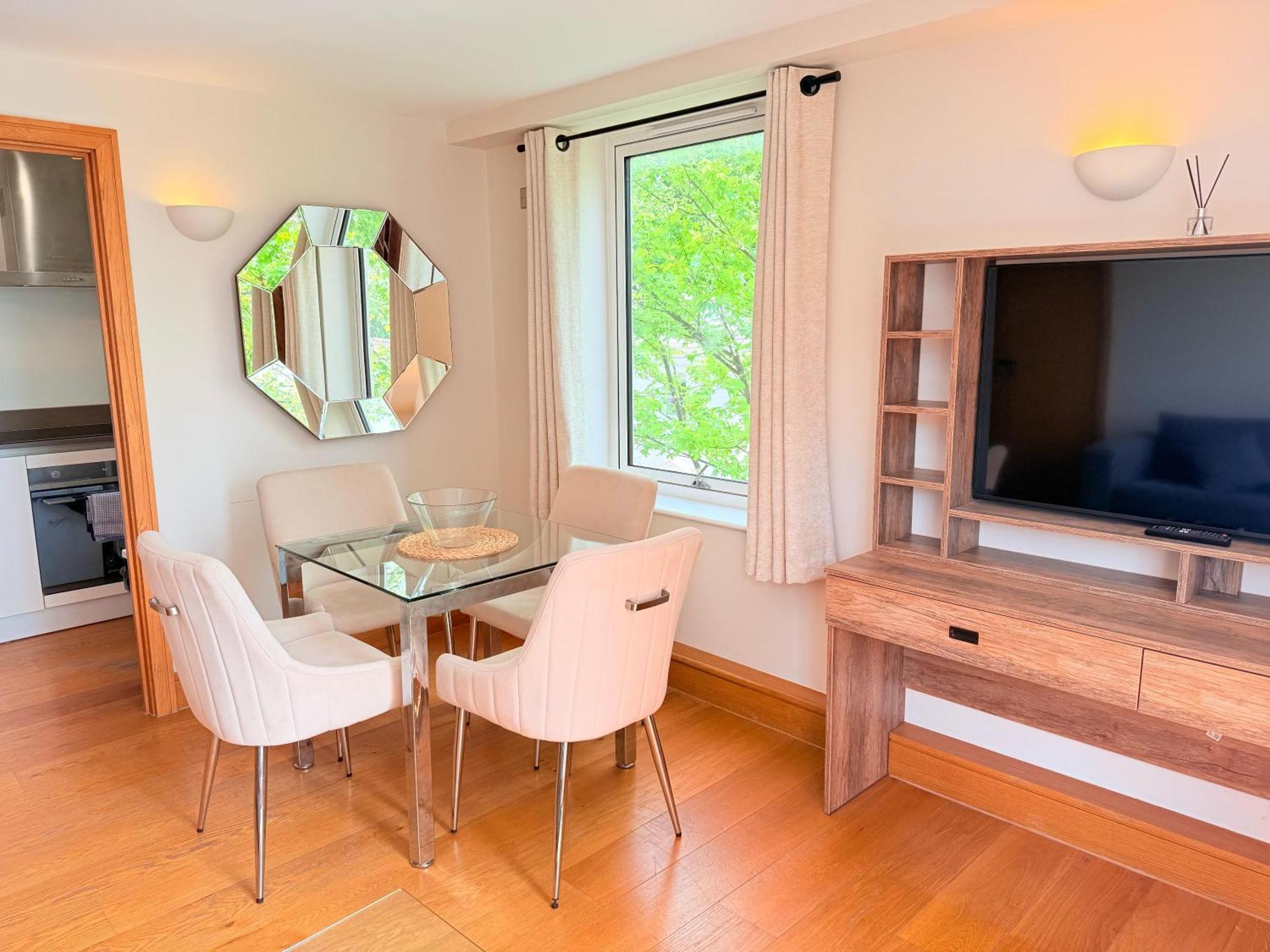 Westwood House Appartement Londen Buitenkant foto